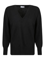 VNECK LADY 24
