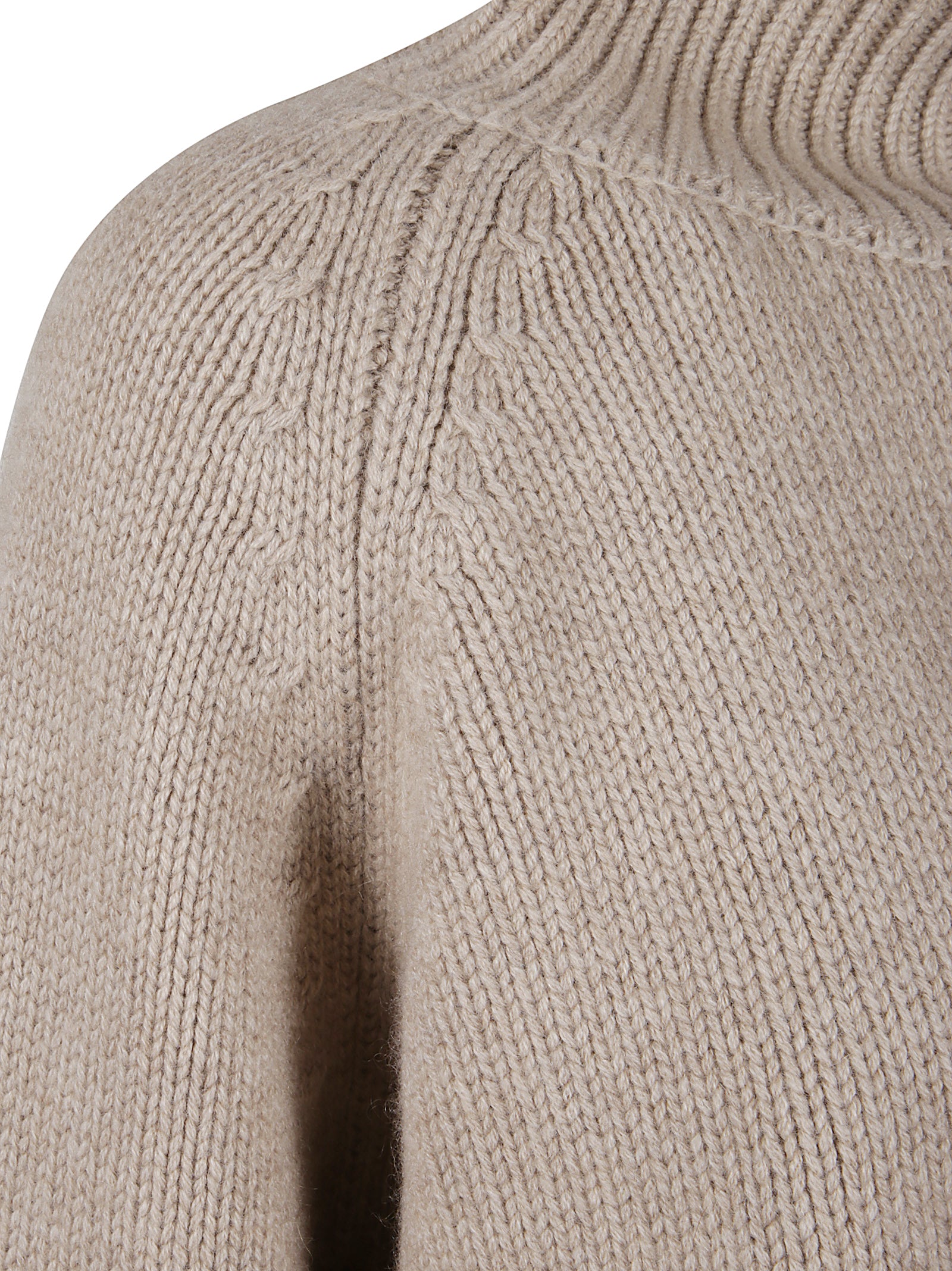 TURTLENECK LADY 48