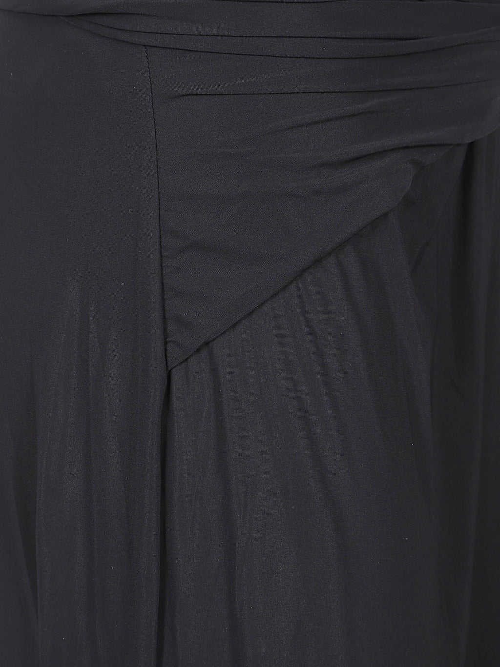 LIVIA DEEP BLACK