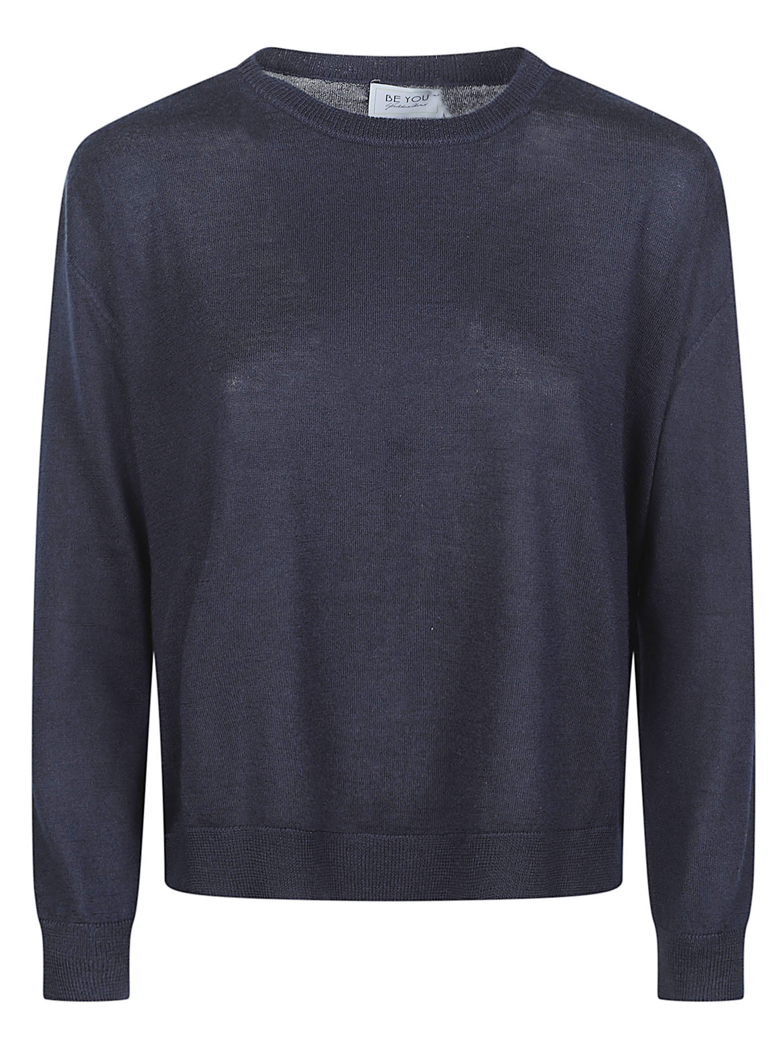 roundneck sweater