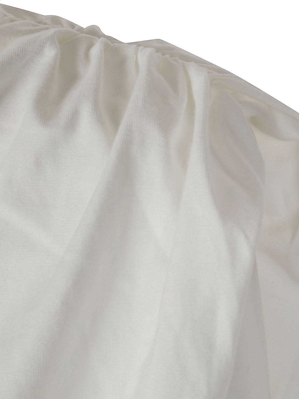 SLEEVLESS TSHIRT
