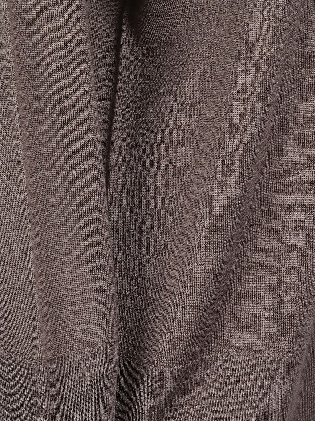 PLAIN KNITTED CREWNECK SWEATER