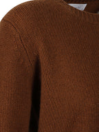 ROUND NECK