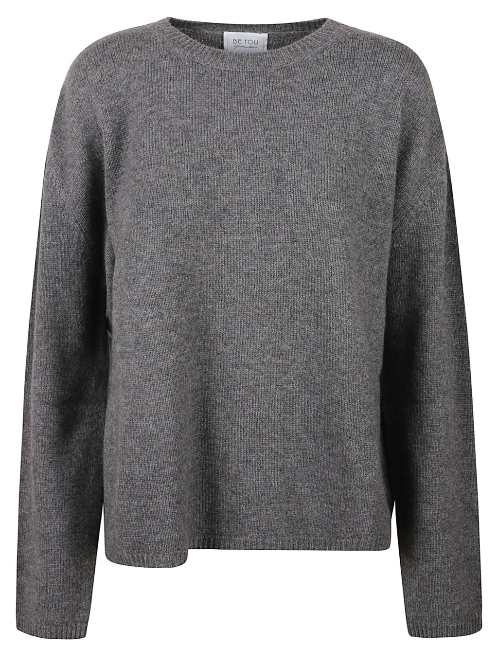 ROUND NECK