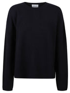 ROUND NECK