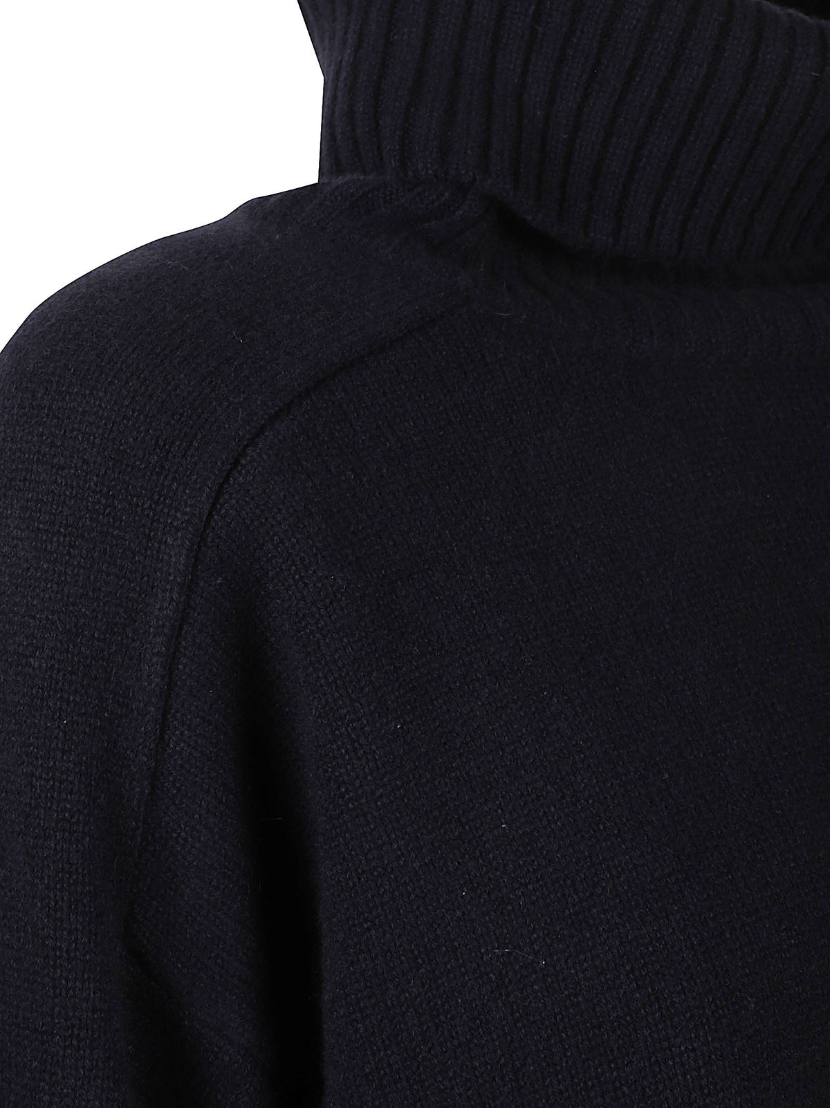 TURTLE NECK