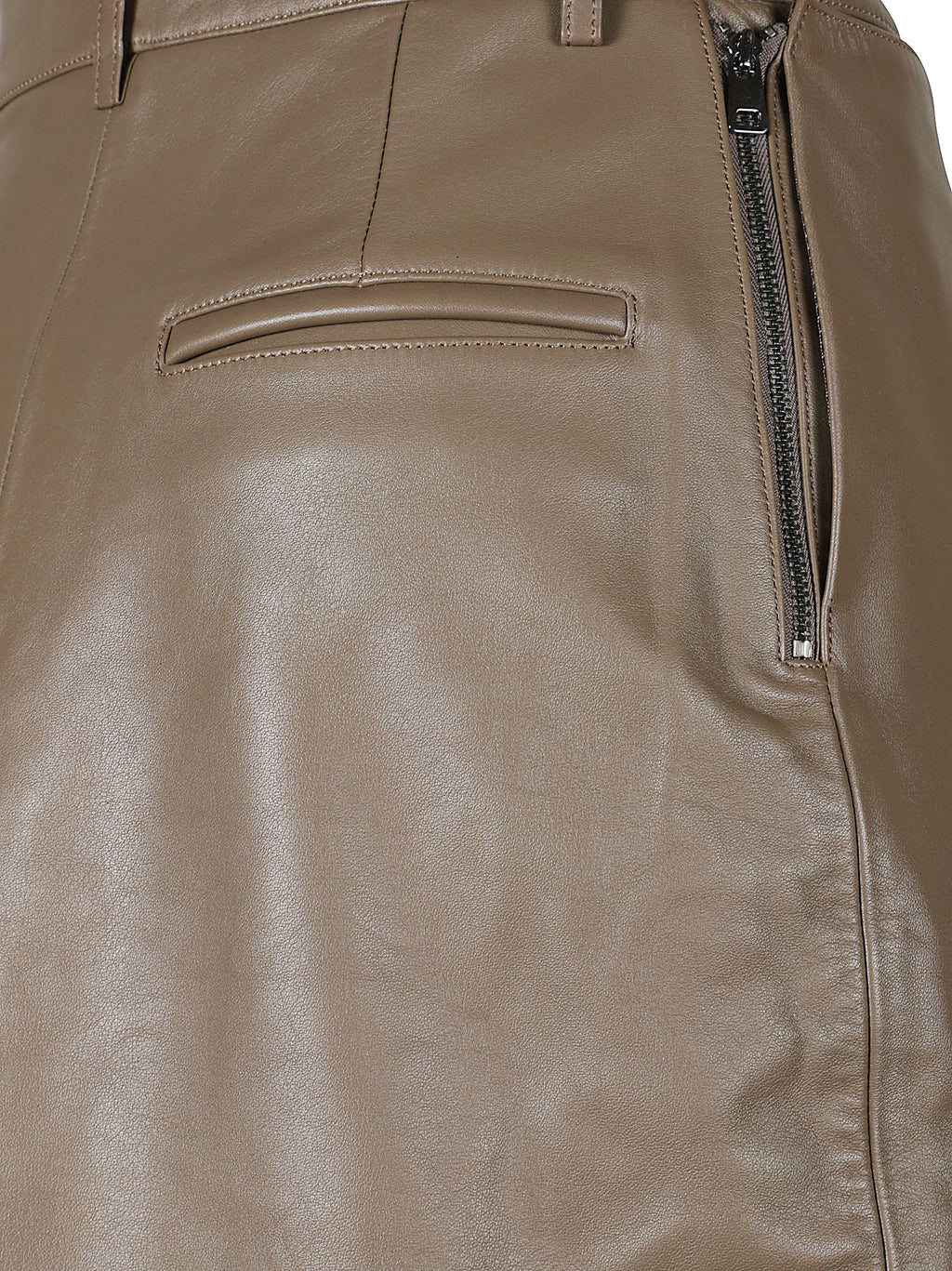 KICK DETAIL LEATHER SKIRT